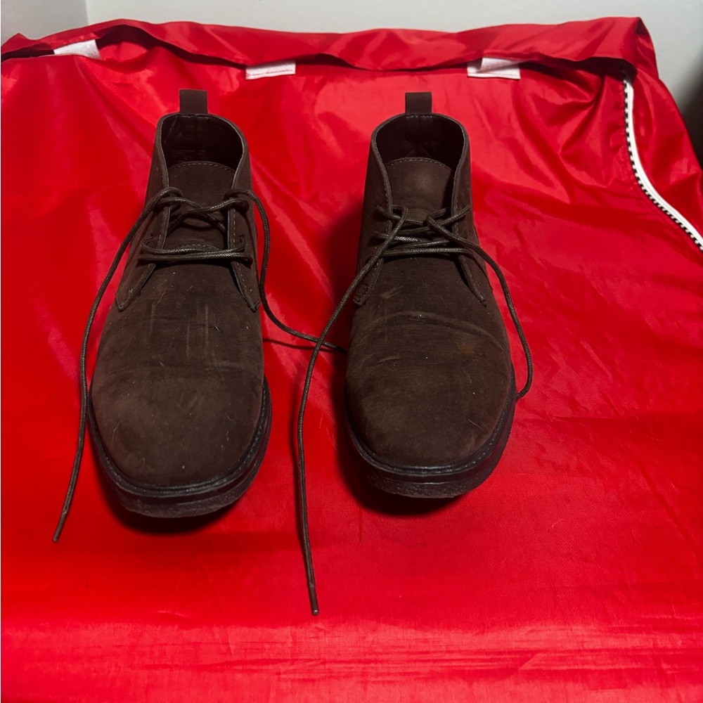 Men's Brown Suede Chukka Boots